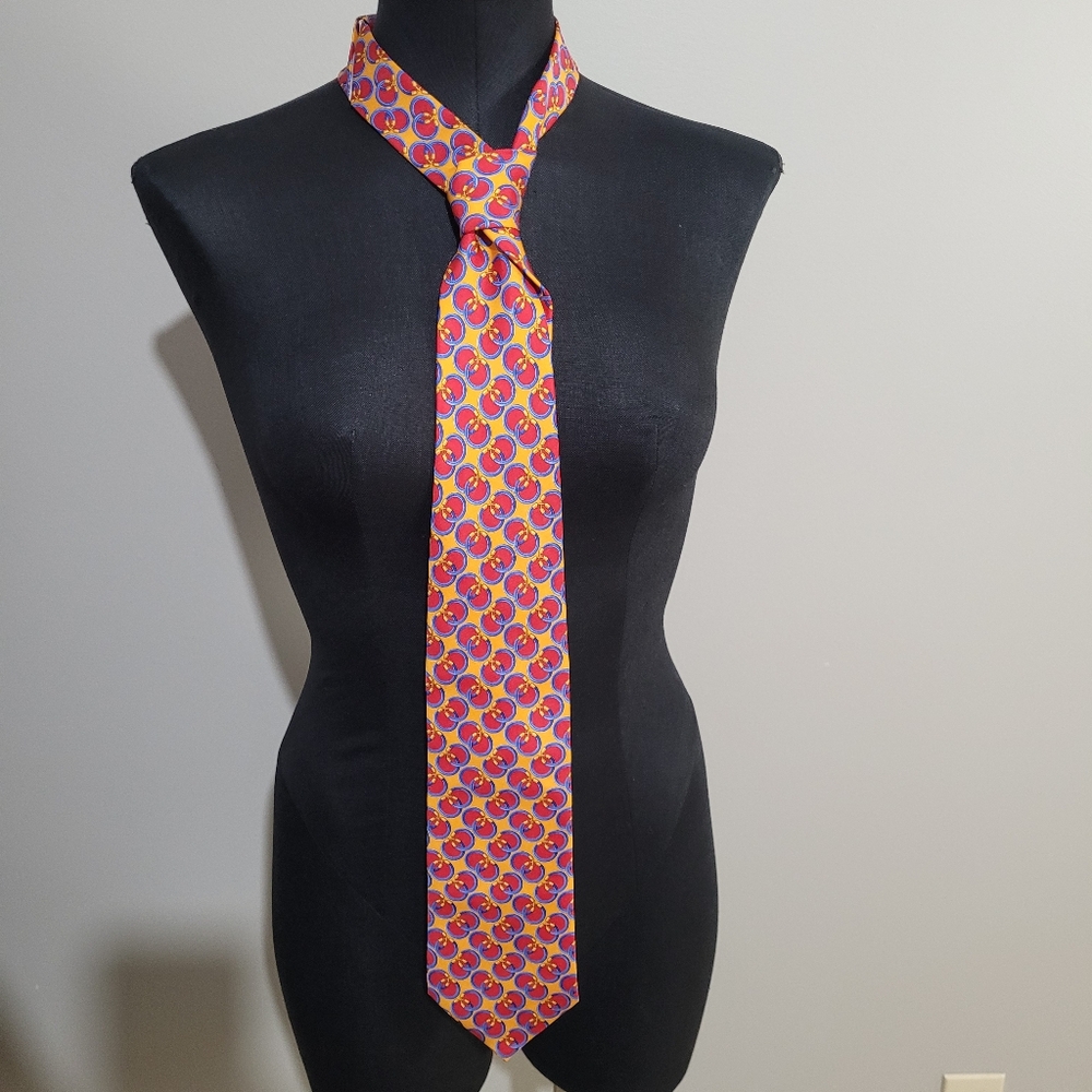 Gucci Red Geometric Pattern Tie - Picture 2 of 13